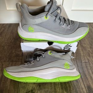Under Armour Steph Curry basketball shoes